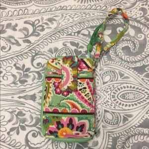 Wristlet wallet